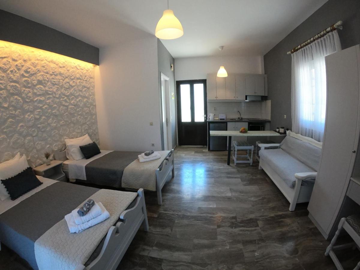 Spiridoula 1 Studios & Apartments - Hizvo
