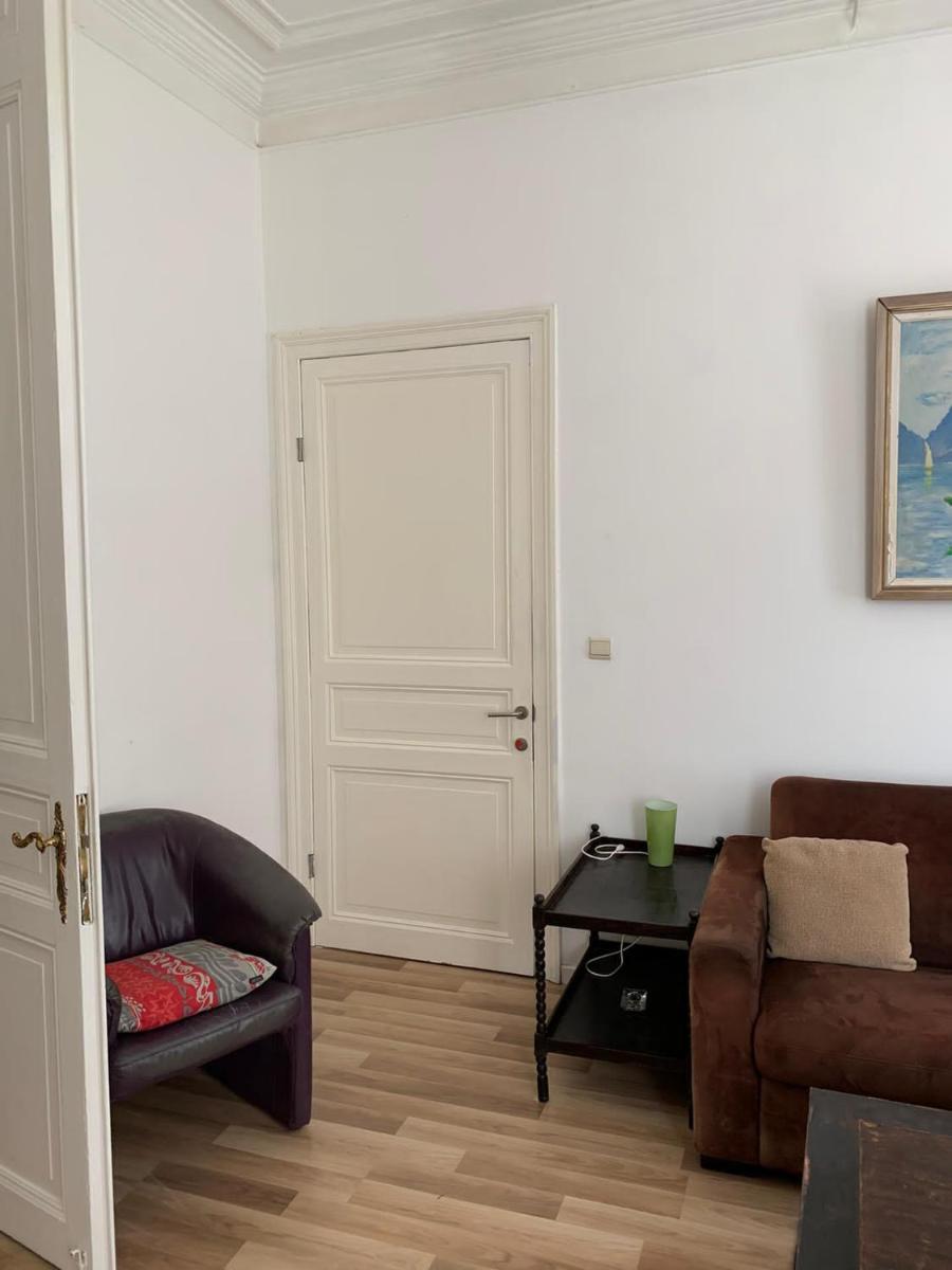 LANGESTR 86 OOSTENDE 200m from the beach - Housity