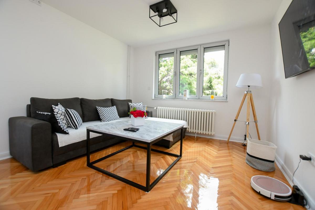 Apartment Pavlovic - Housity