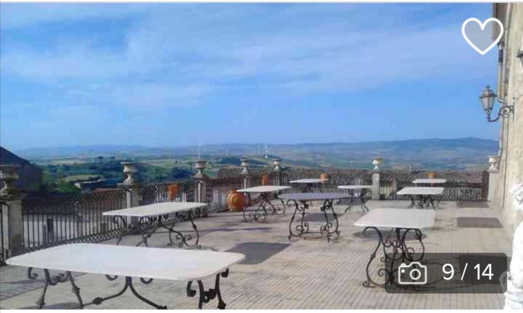 Relais Palazzo del Barone, on Adriatic coast - Housity