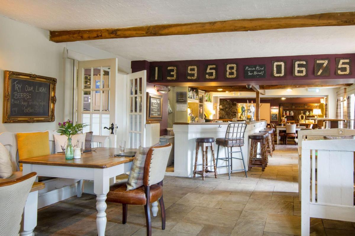 Black Horse Inn - Housity