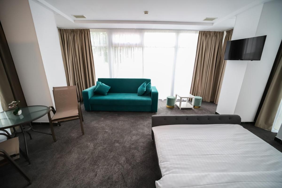 Avenue Palm on the Beach - Avenue Hotels - Housity