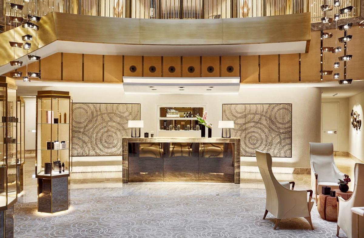 Zona de estar de Four Seasons Hotel Madrid