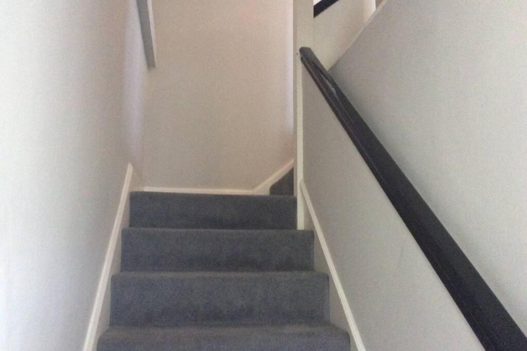Rhos on Sea Apartment close to Llandudno & Conwy - Housity