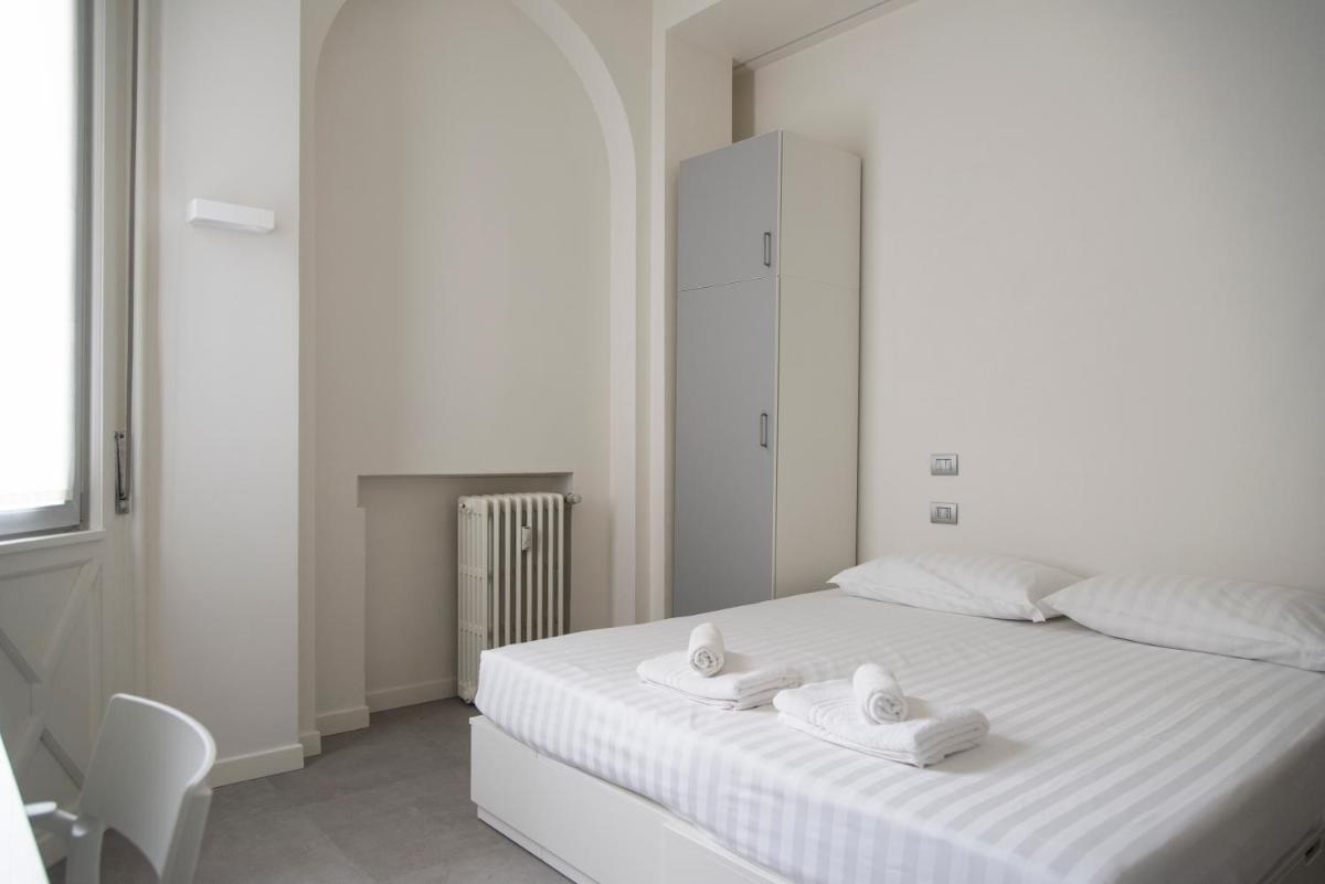 YouHosty - Porpora 149 - Housity
