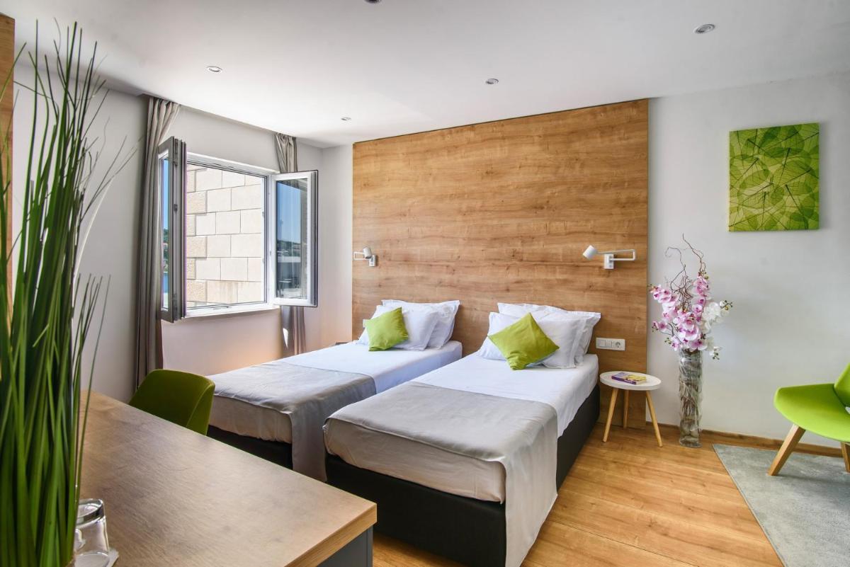 Suitetrails - Ora Luxury Rooms
