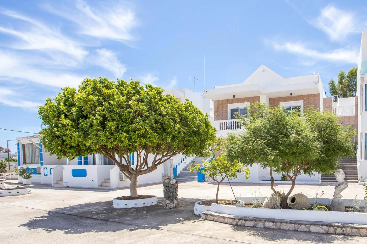 Dimitra Faliraki Center Apartments - Housity