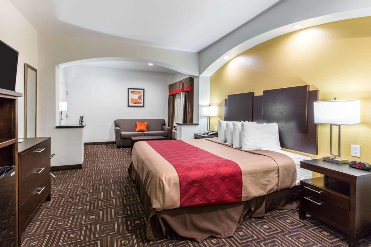 Scottish Inns & Suites Spring - Houston North - Housity