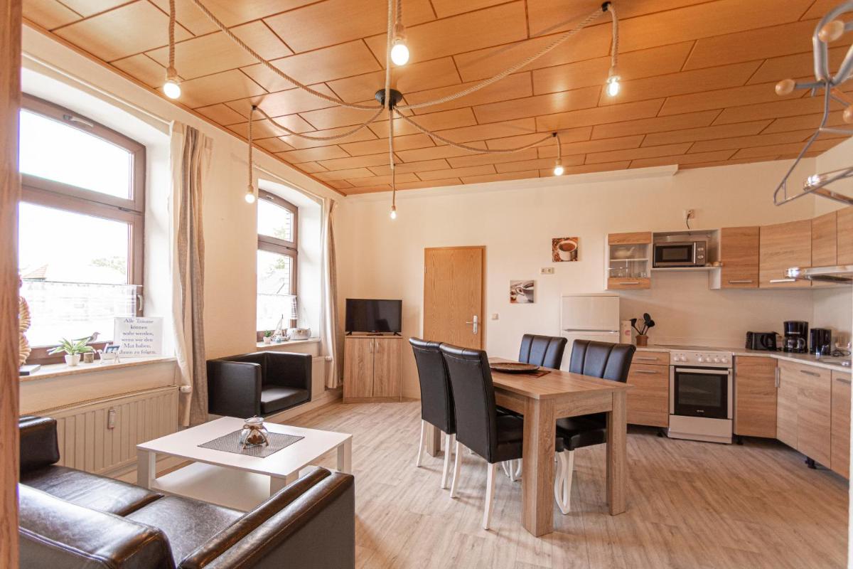 Suitetrails - Ostsee Ferienwohnung Hummelhus