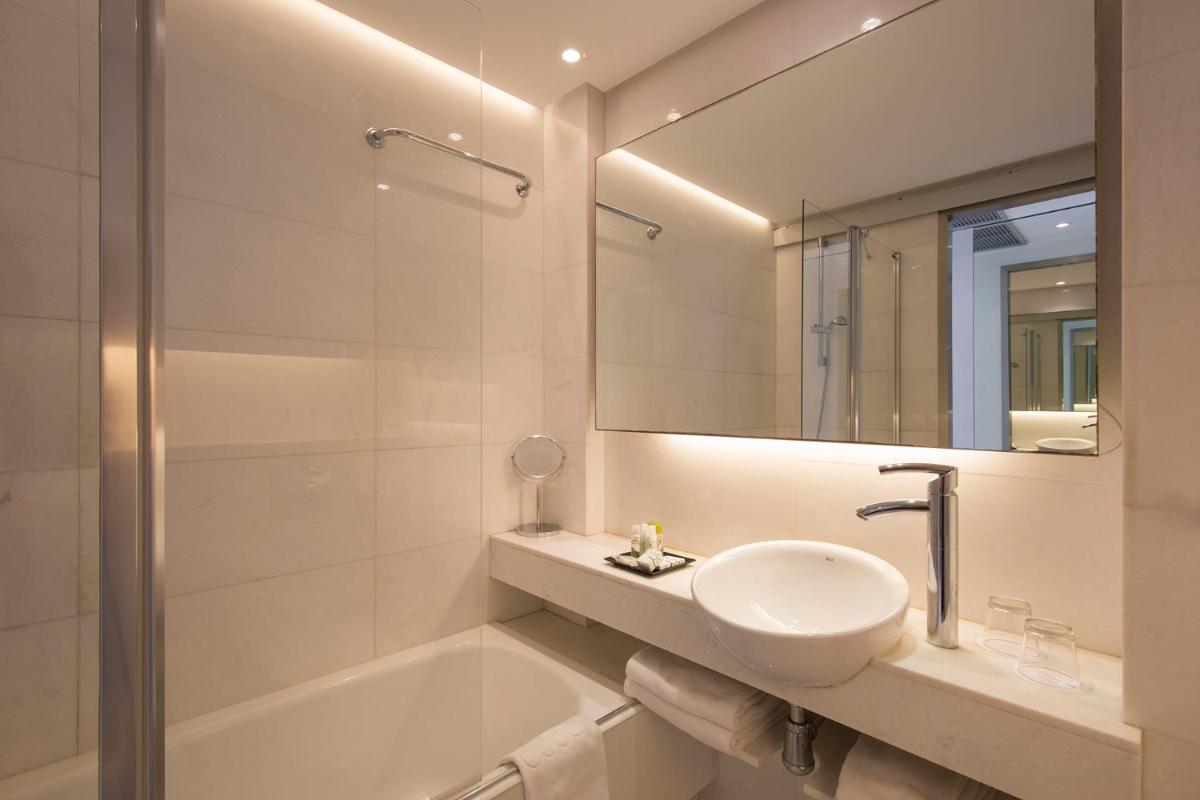 Un baño de Canyamel Park Hotel & Spa - 4* Sup - Adults only (+16)
