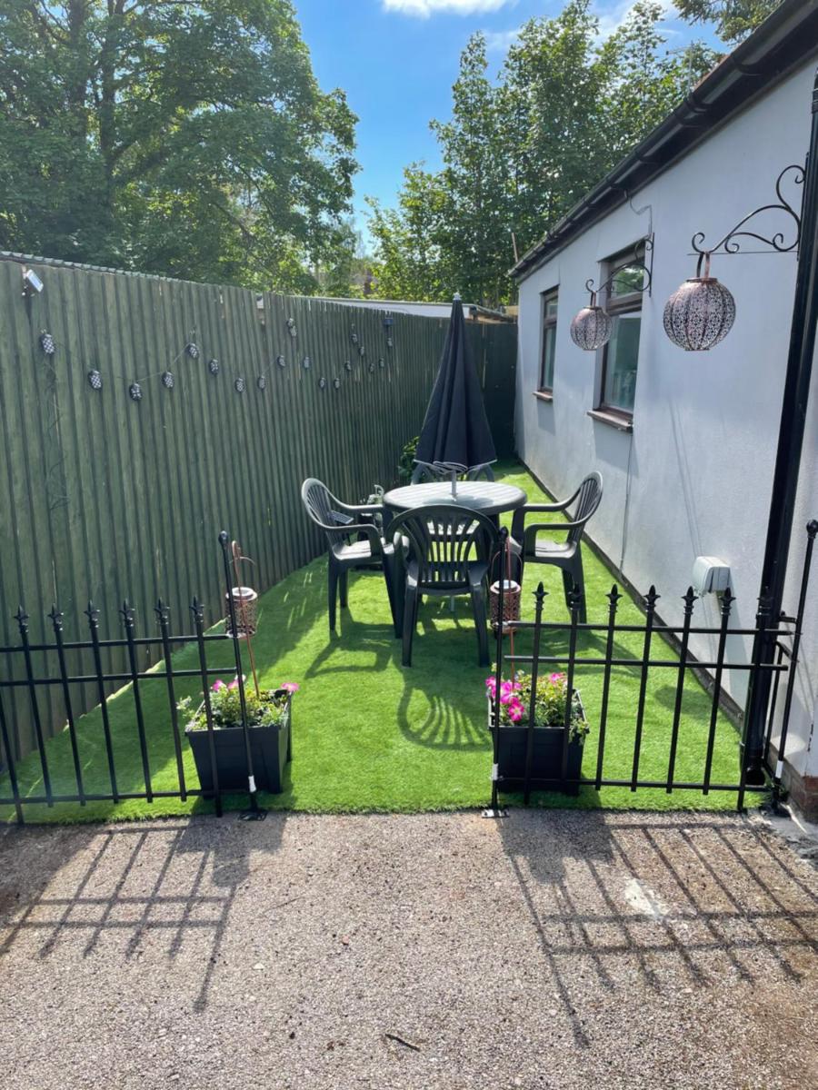 Ty Mynydd Lodge Holiday Home - Housity