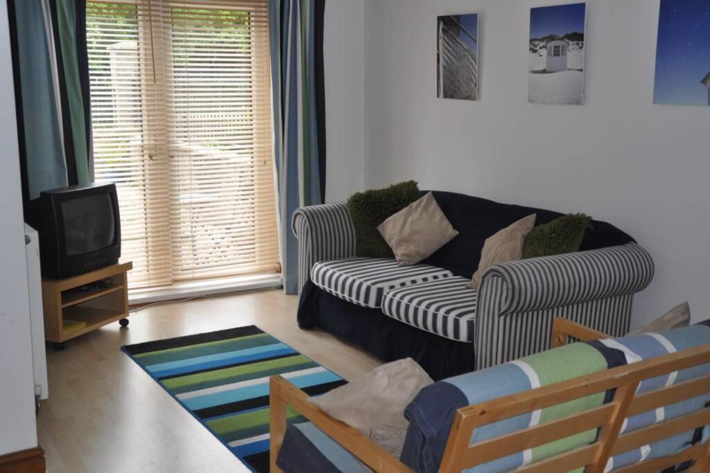 Pembroke Townhouse - Housity