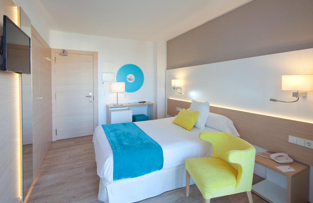Cama o camas de una habitación en JS Palma Stay - Adults Only
