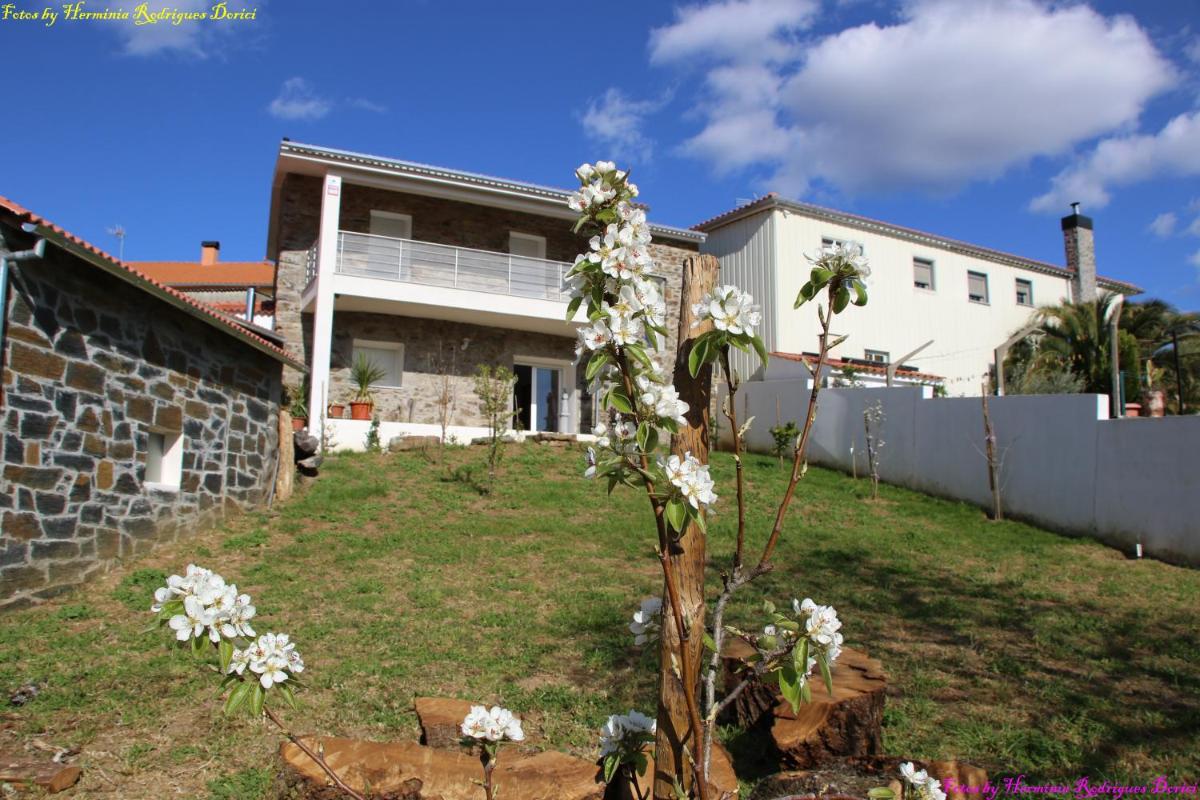 Atlie Moises - Housity