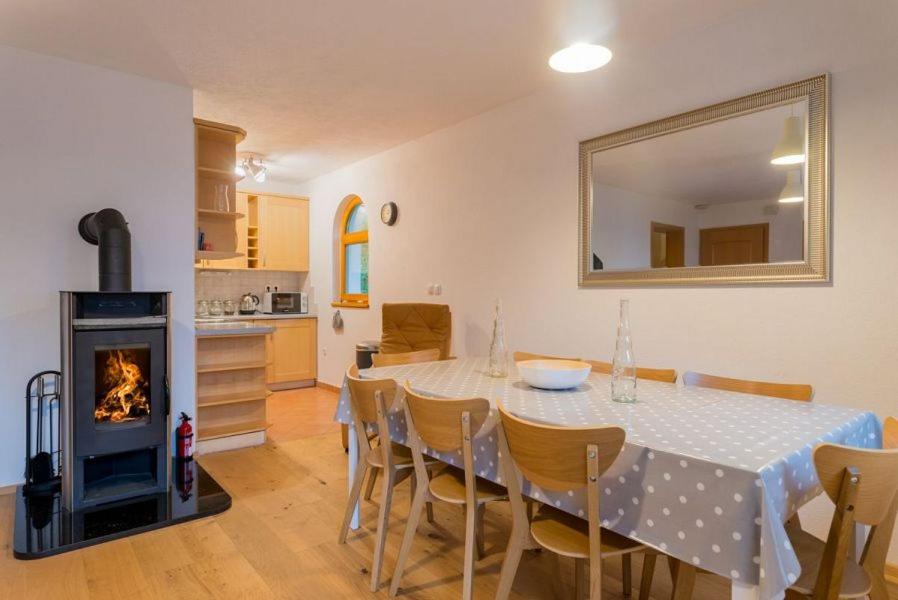 Mountain View House - Housity