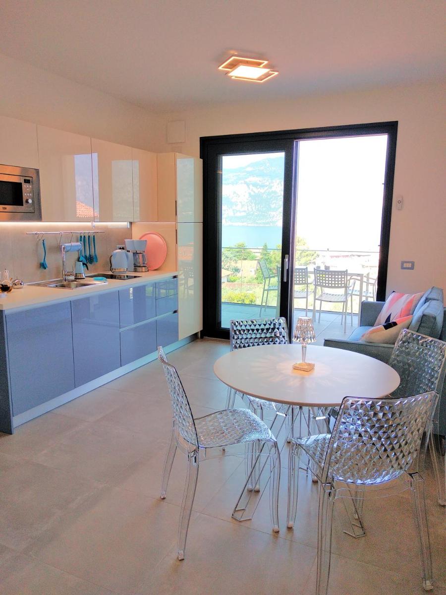 Blue Sky Garda - Zaffiro - Housity