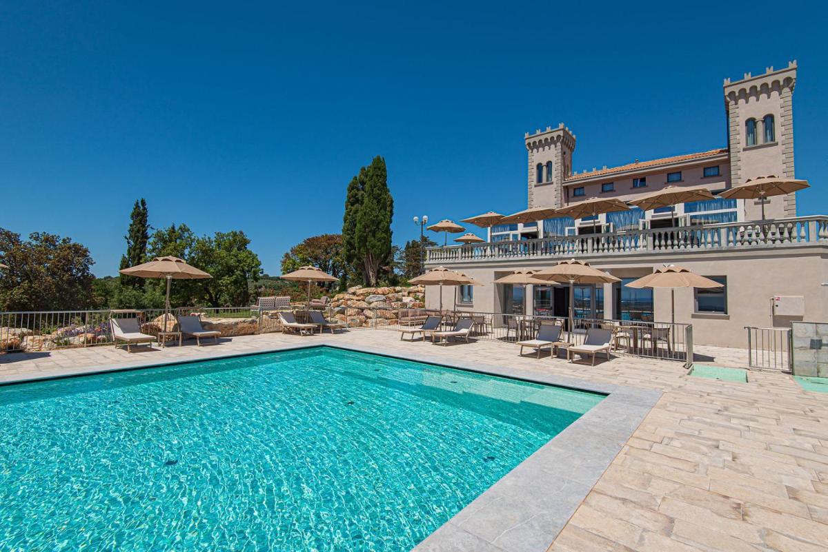 Castello Bonaria Wine & Spa Resort - Housity