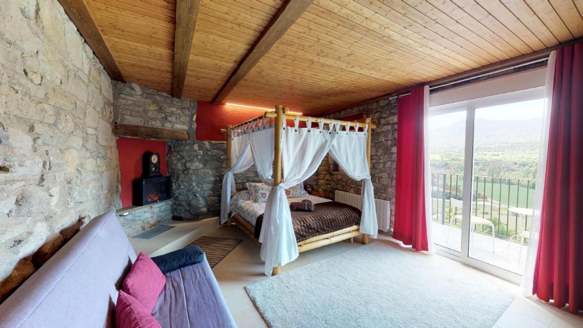 Casa Rural La Abadia-Apartamentos - Housity