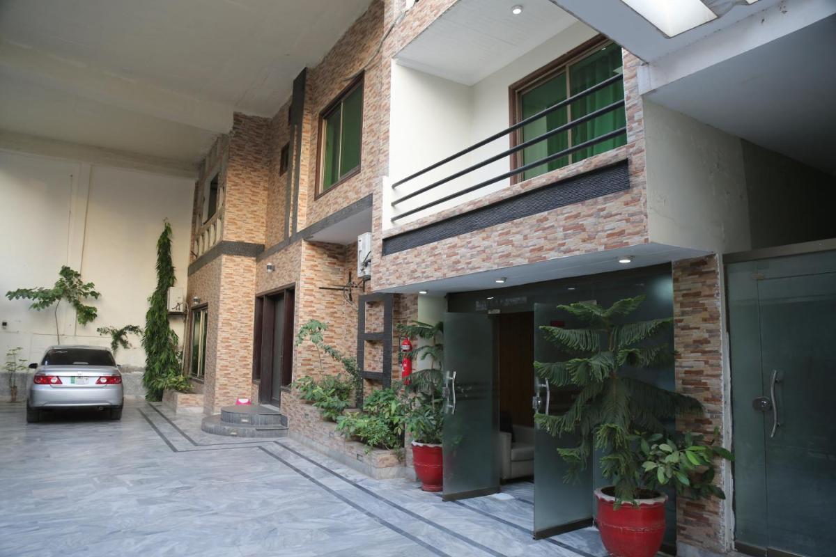 The King Hotel - Housity