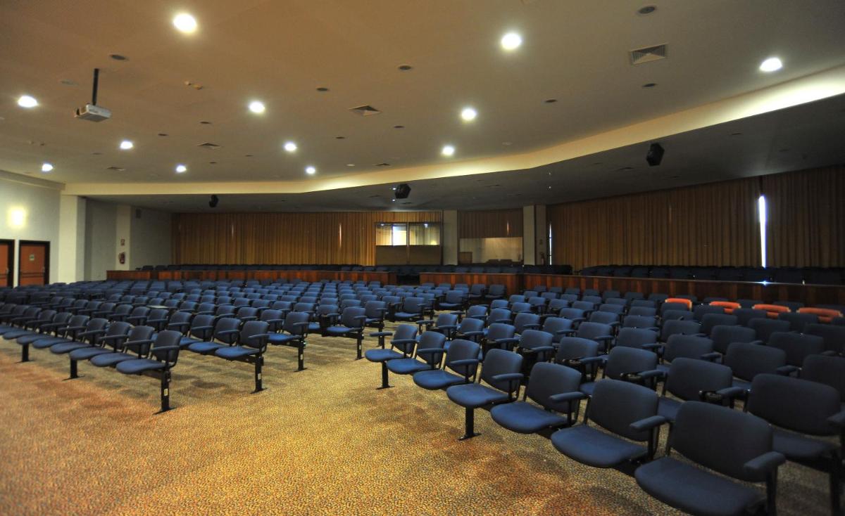 A área empresarial e/ ou a sala de conferências de Axis Vermar Conference & Beach Hotel