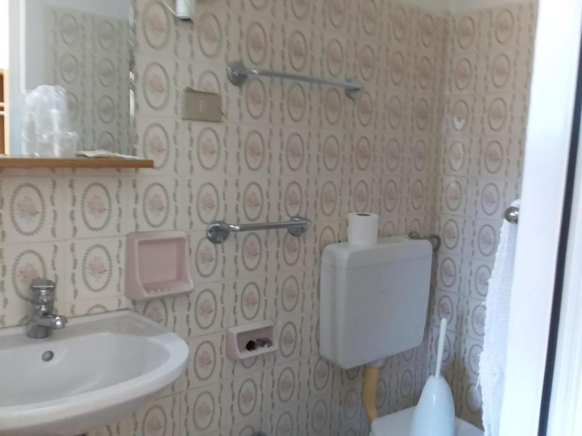 Hotel Gino - Housity