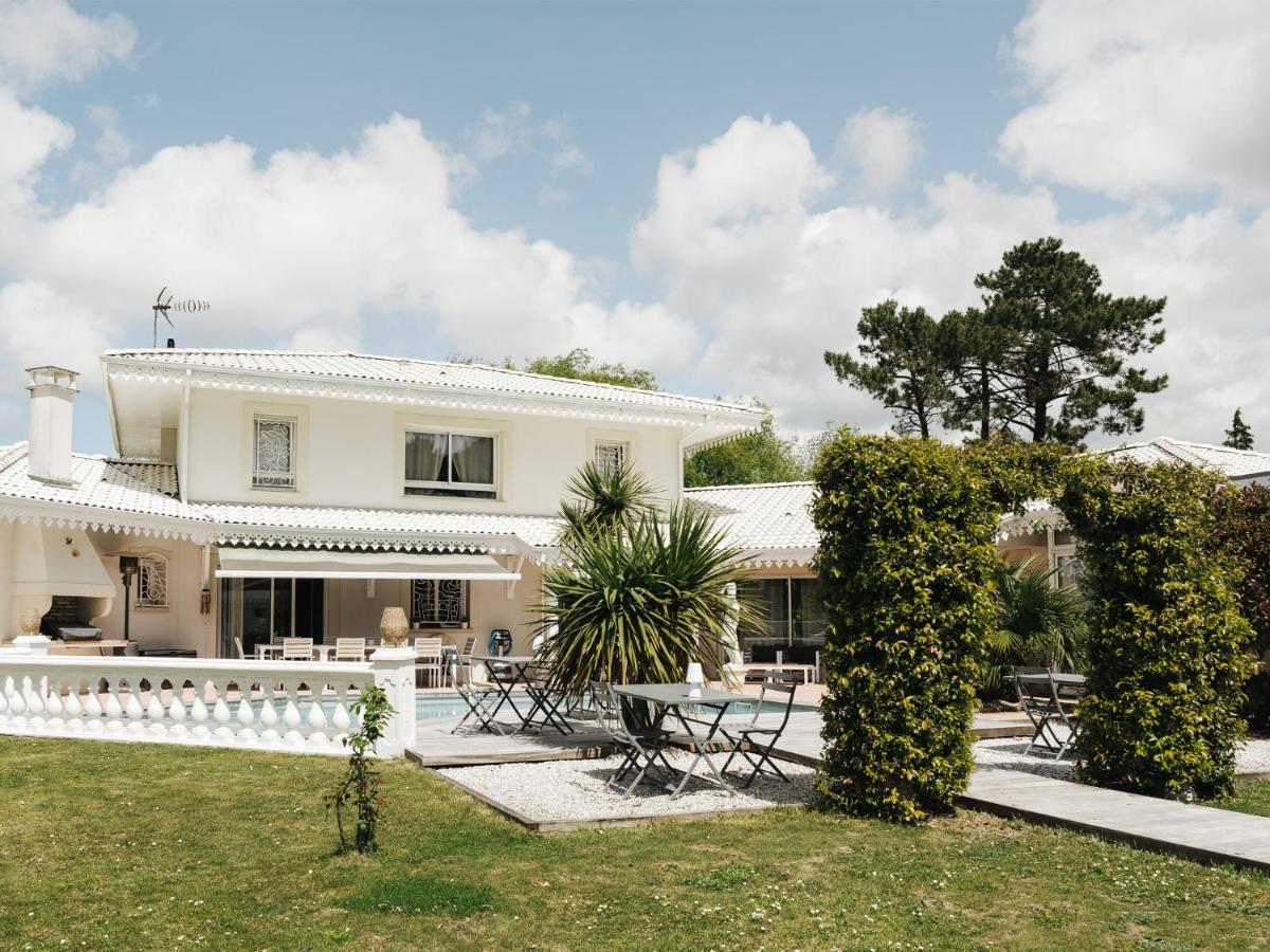 Chambres d'Hôtes Villa La Louisiane - Housity