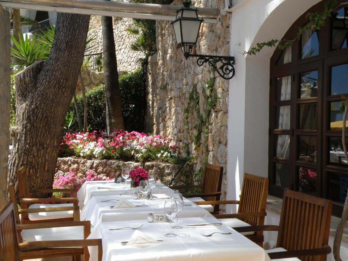 Un restaurante o sitio para comer en Hotel Bon Sol Resort & Spa
