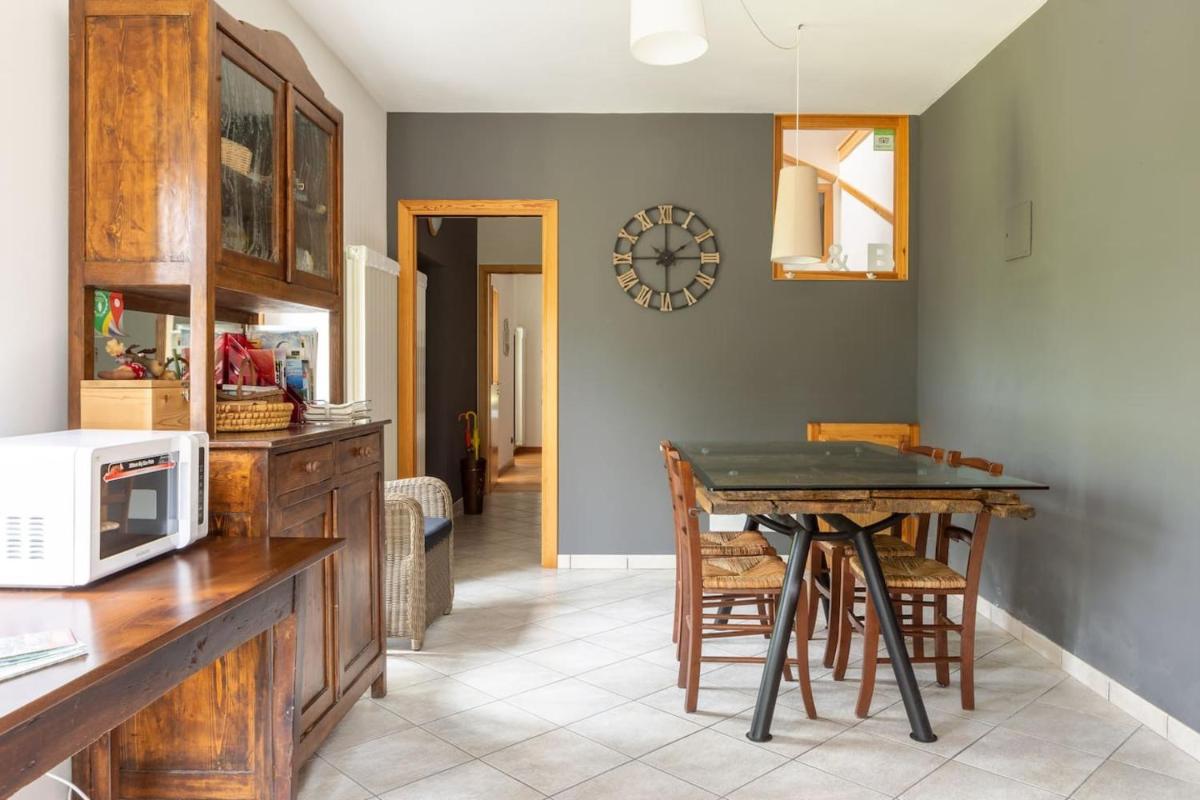 3 bedrooms house with furnished garden and wifi at Montecrestese VCO - Housity