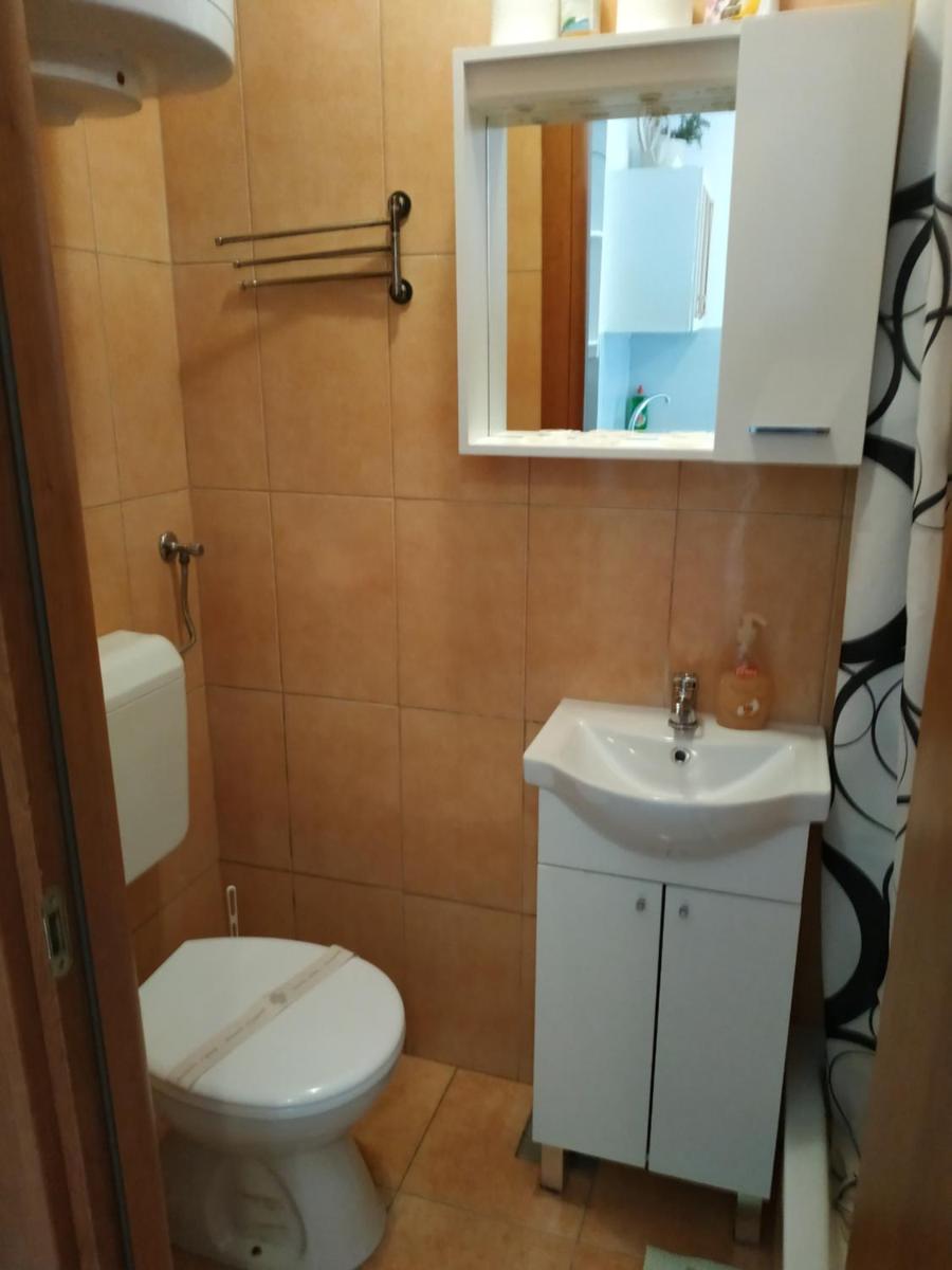 Apartment Petrova - Housity