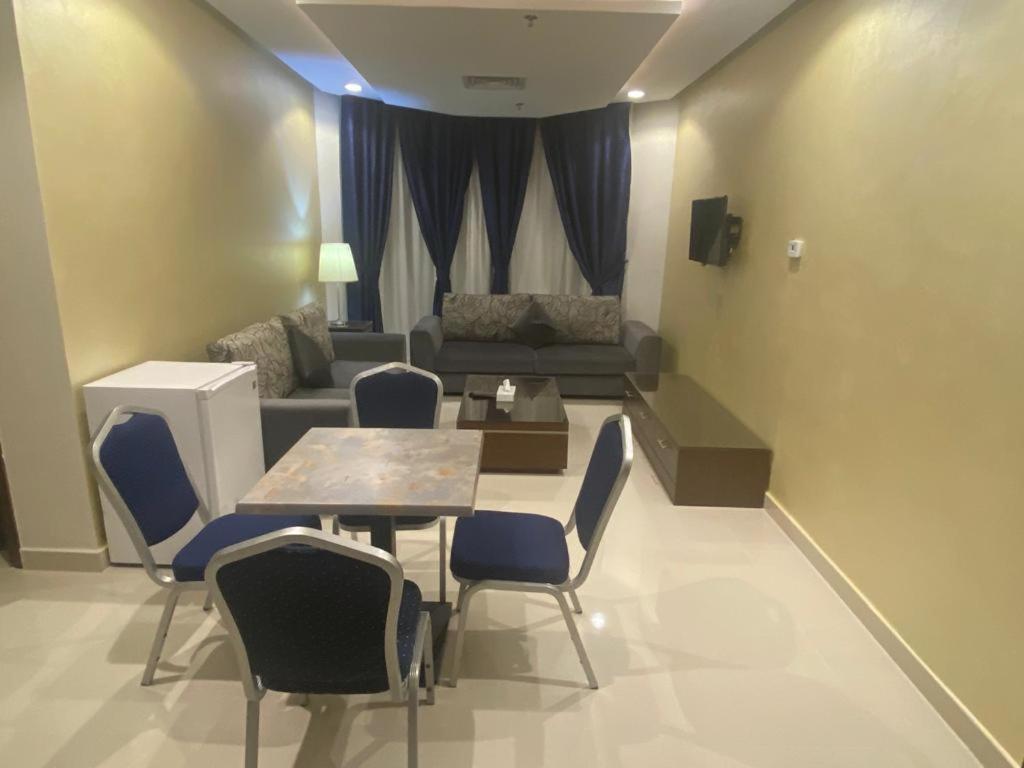 Regent Hotel Apartments - Housity