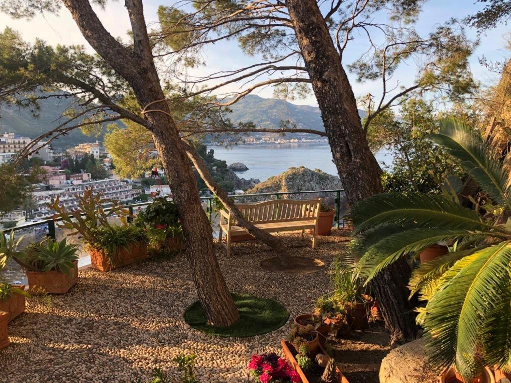 Terrazza Isola Bella Taormina (Mazzarò) - Housity
