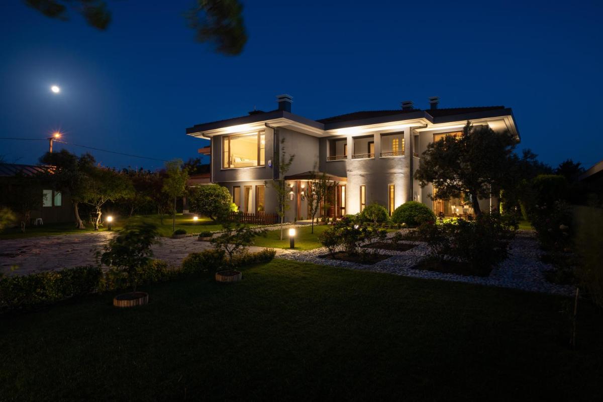 Kyzikos Oasis - Housity