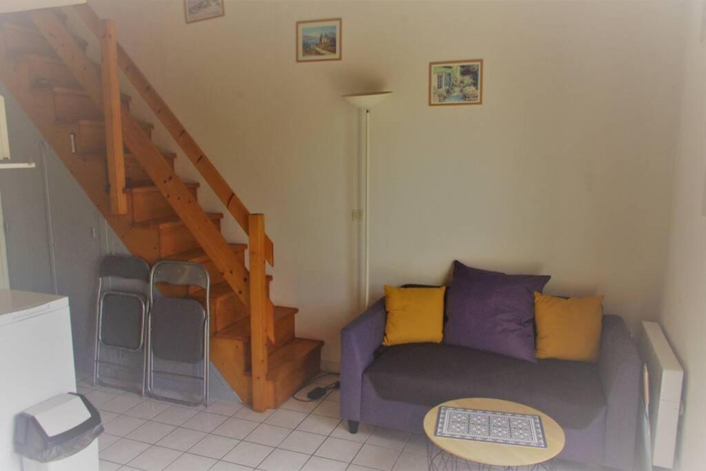 Charmante maison de vacances proche mer commerces avec Piscine et wifi gratuit - Housity