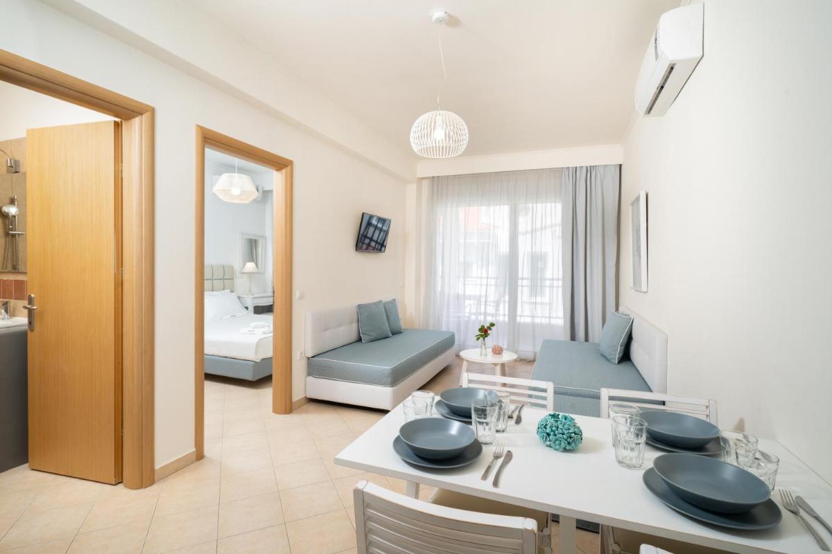 Aelia Villa - Housity