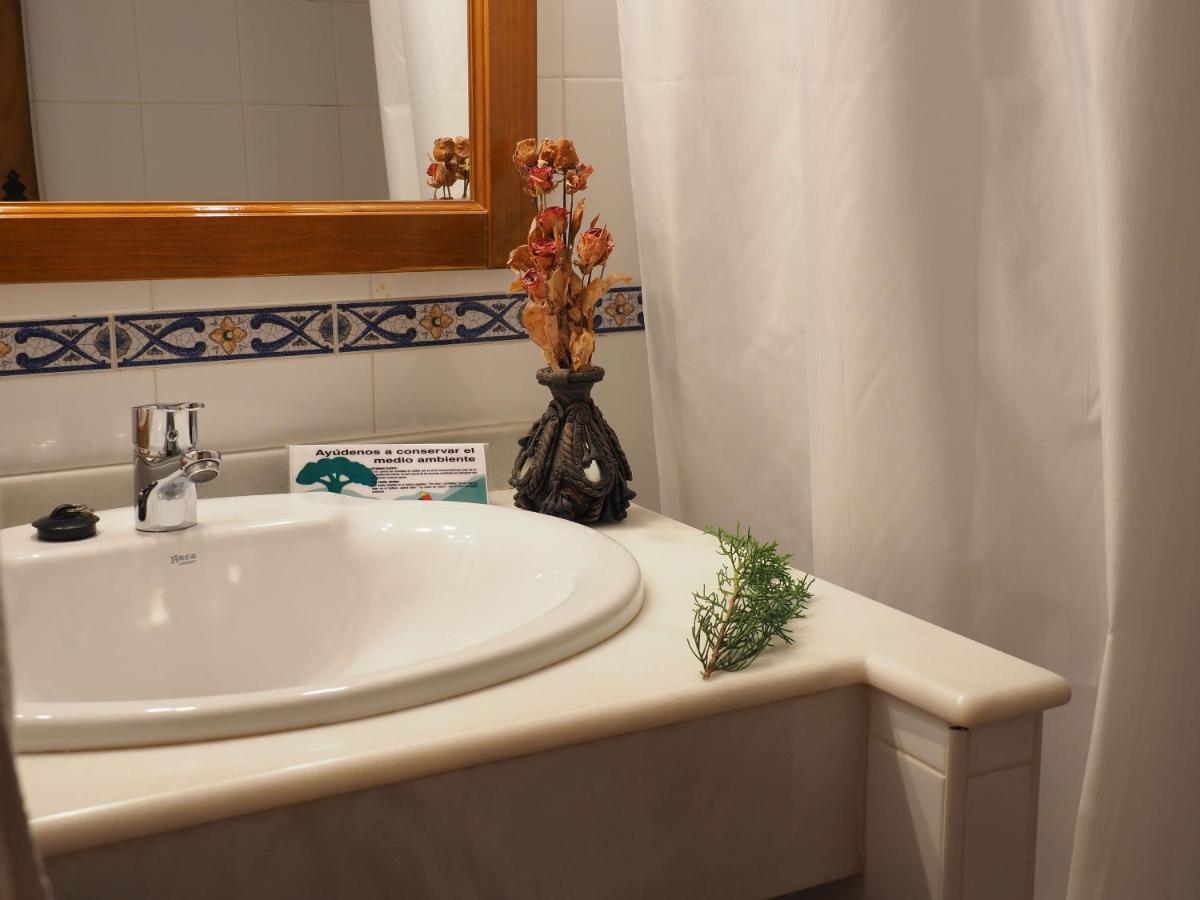 Un baño de Hotel & SPA Peña Montañesa