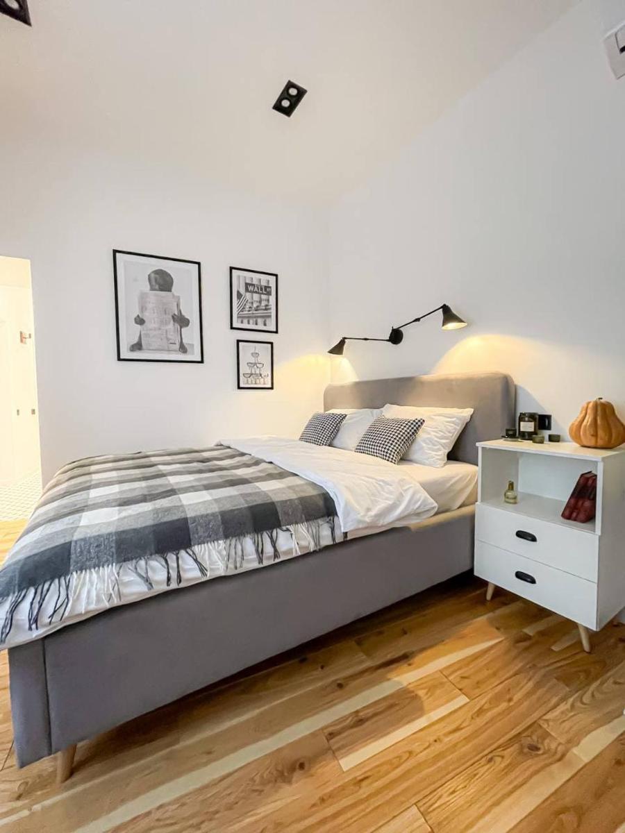Poetry Apartments in the city center - Housity