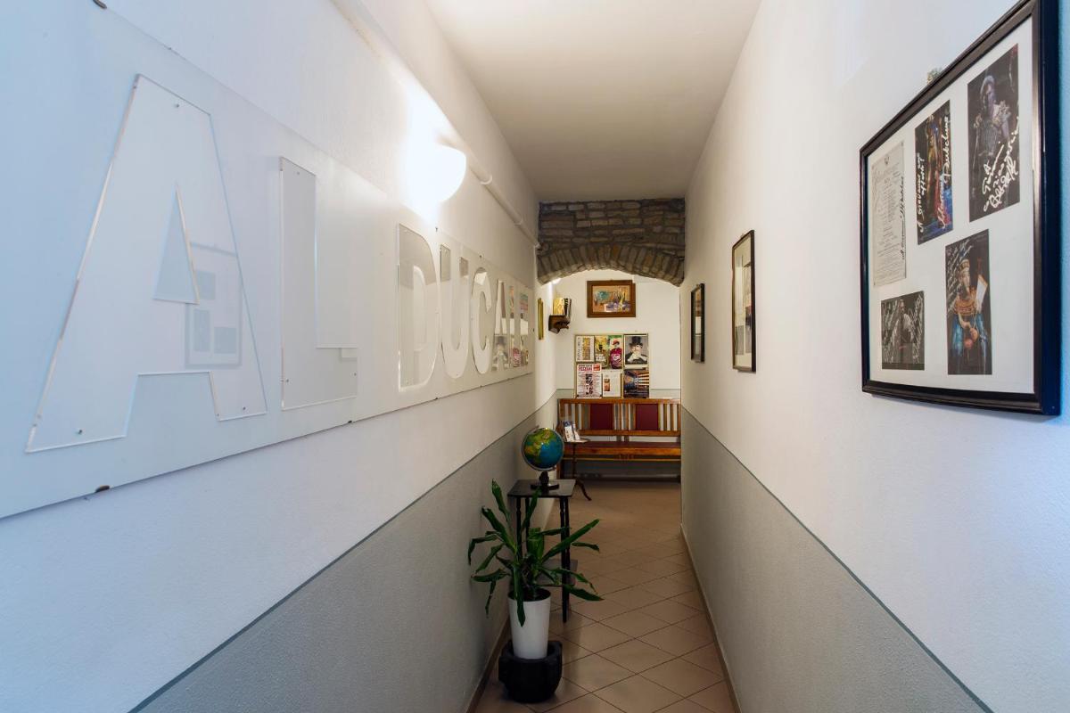 B&B AL DUCALE and APARTMENTS - Housity