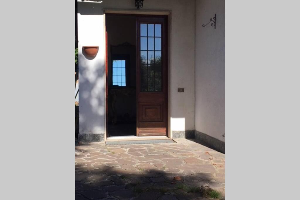 Villa immersa nel verde a Lanzo d'Intelvi - Housity
