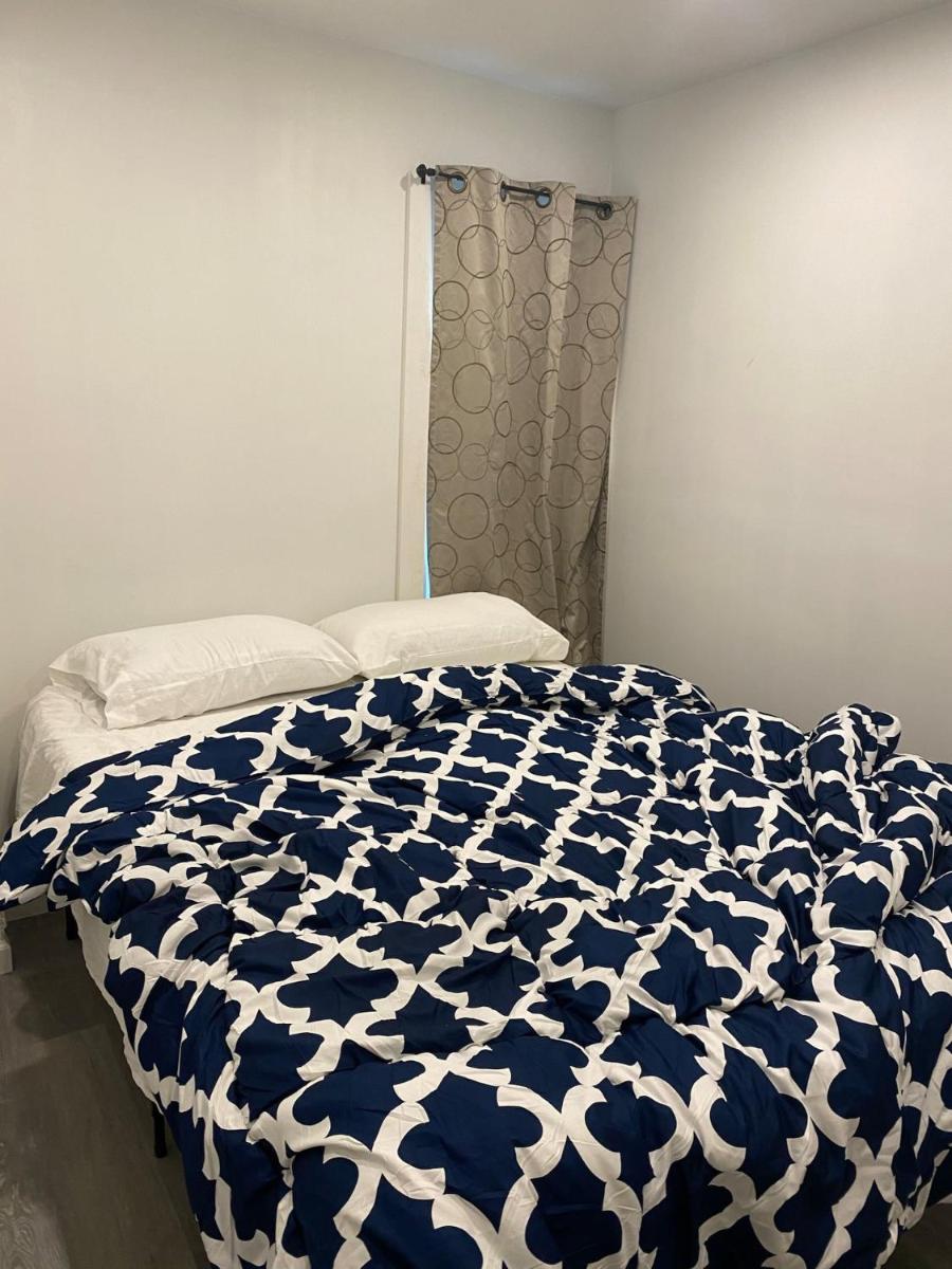 Cozy Entire 2 Bedroom Home Close to River (USA) - Housity