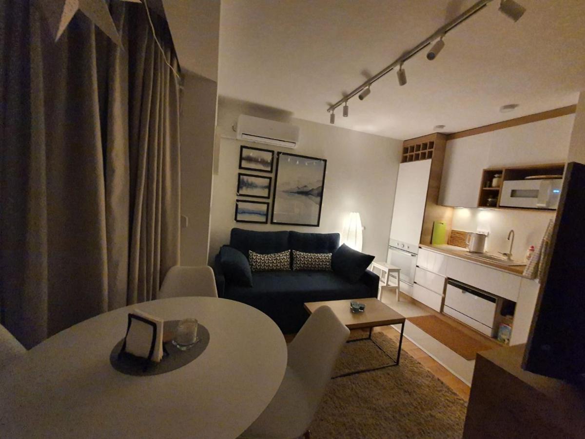 Andjelka A26 - Housity