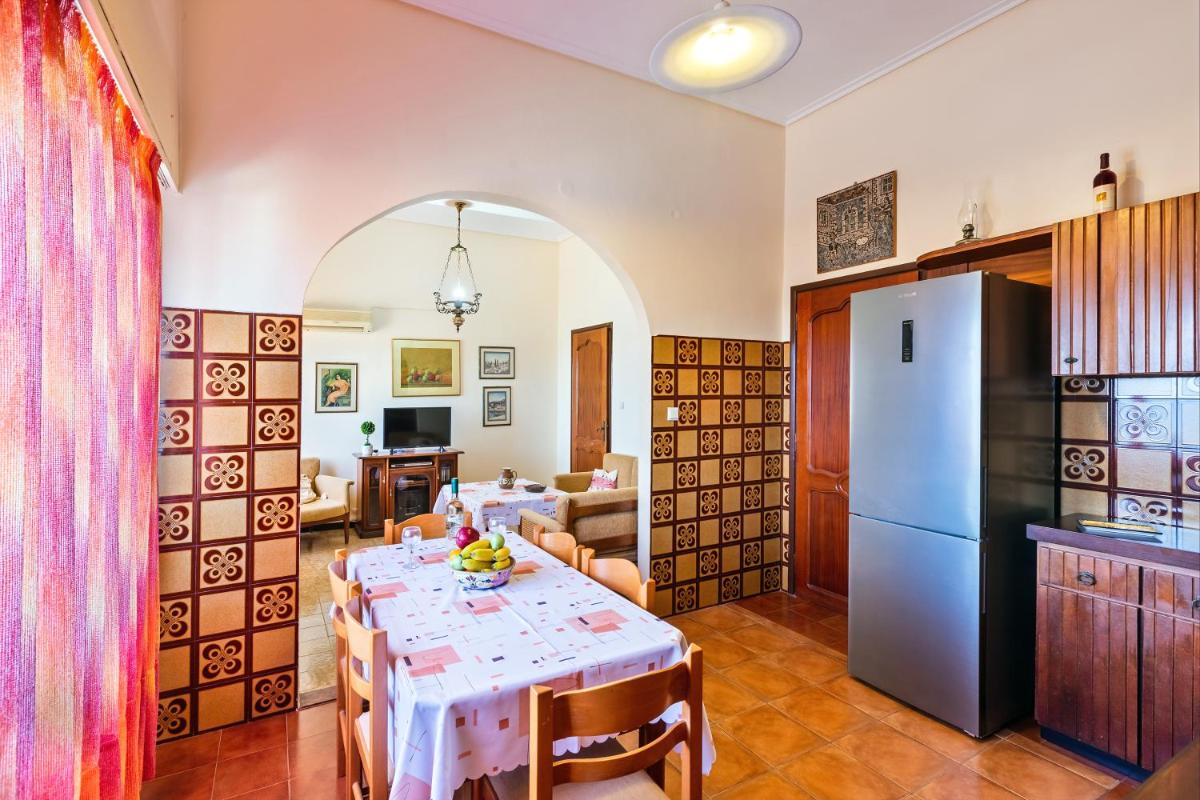 Cretan Ethereal House - Housity