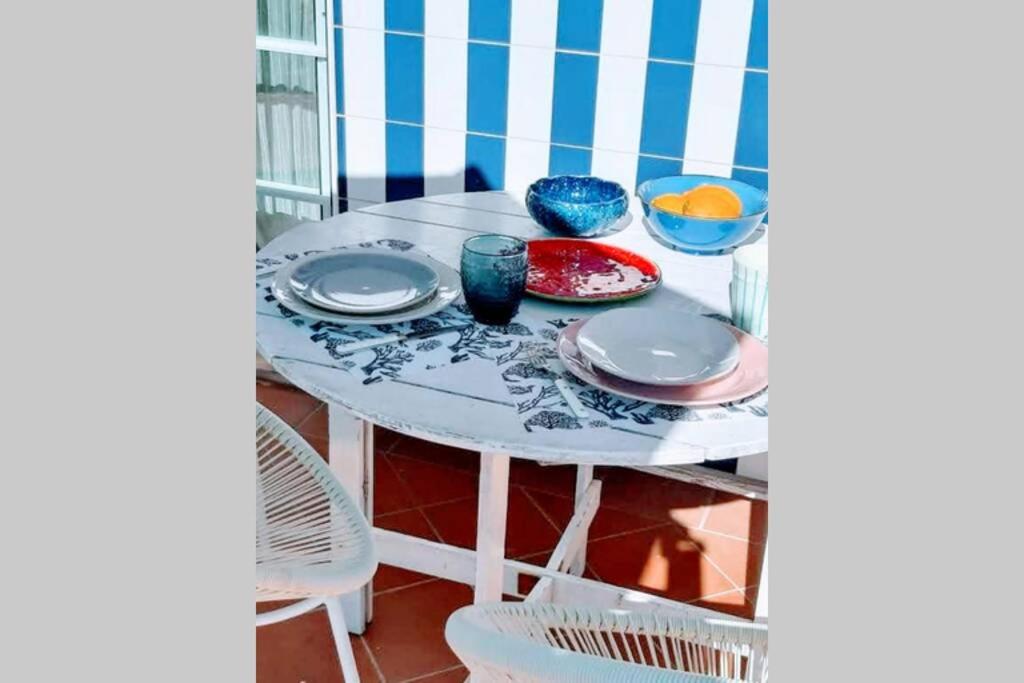 CASA DA ZECA, GARAGEM GRATUITA, COSTA NOVA - Housity