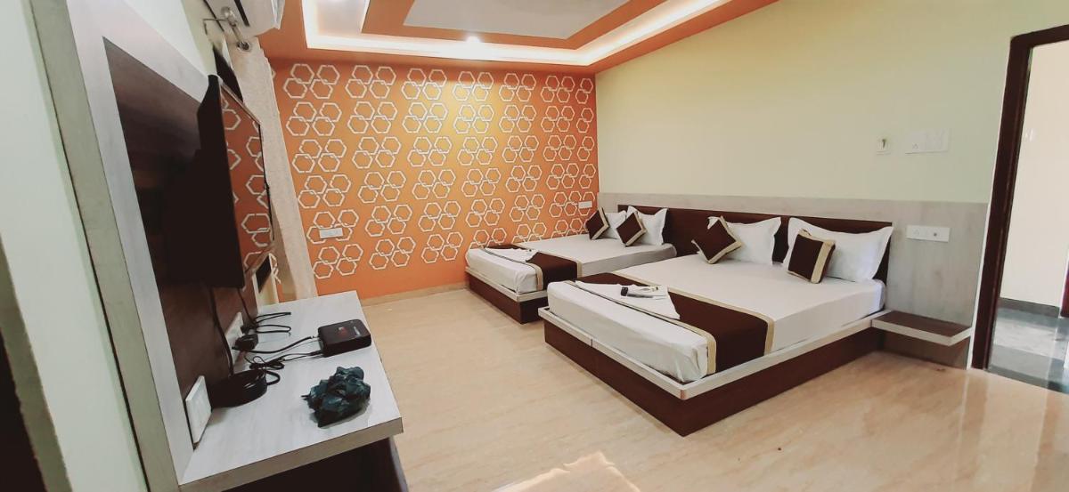 DIVA PUSHKAR 4 Min Walking from Brahma Temple and Pushkar Lake - Housity