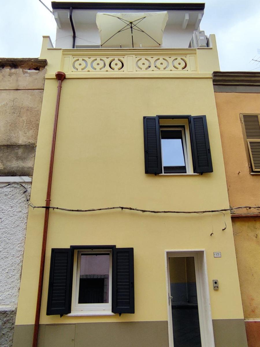 Josso House - Housity