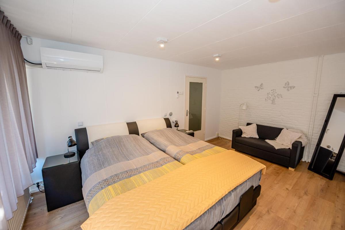 B&B Het Station bij Snowworld GaiaZoo en Mondo Verde - Housity
