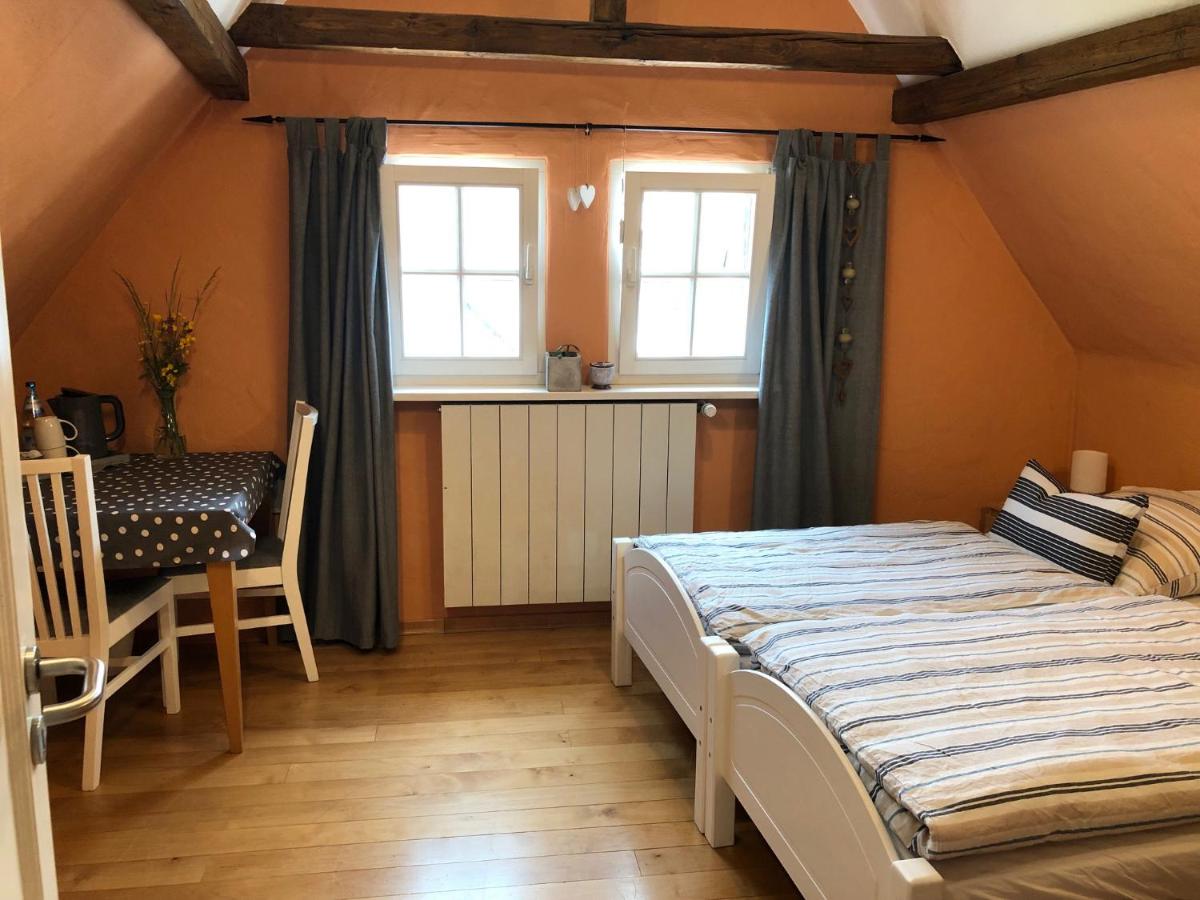 Gästezimmer Adenau - Housity