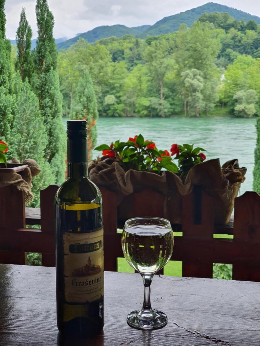 Holiday Home Drinsko svitanje - Housity