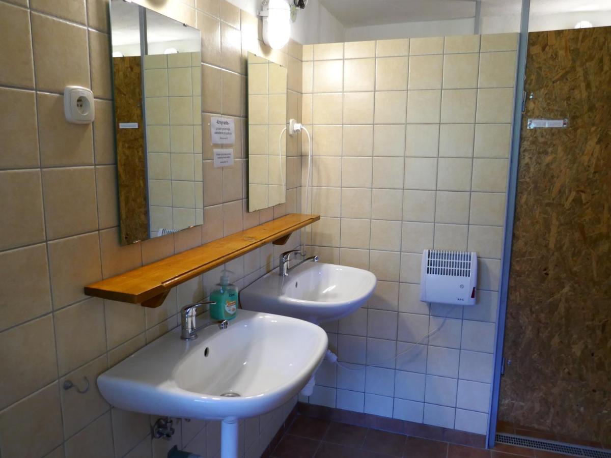 Farmer's Room at Sedliacky Dvor - Brezno - Housity