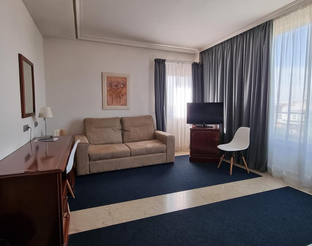 Hotel Gran Legazpi - Housity