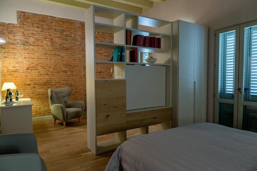 Cantine De Gregorio Suites - Housity